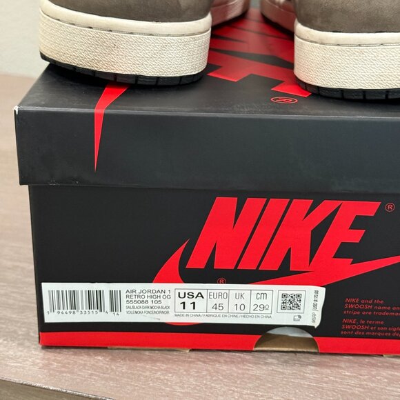 Jordan 1 Retro OG High Dark Mocha Men's Sneakers - Picture 6 of 7